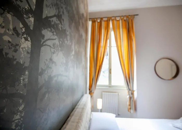 Baragiola דירה *