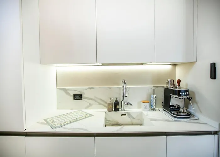 Baragiola דירה *